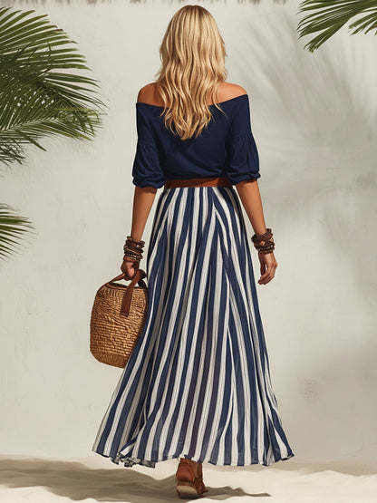 Ensemble top épaule dénudée et pantalon rayé marine