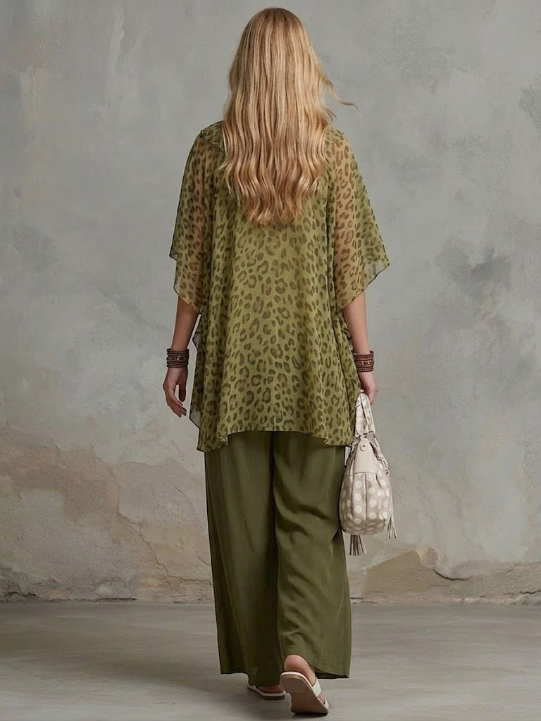 Ensemble deux pièces ample et confortable en mousseline de soie à imprimé léopard (haut et pantalon)