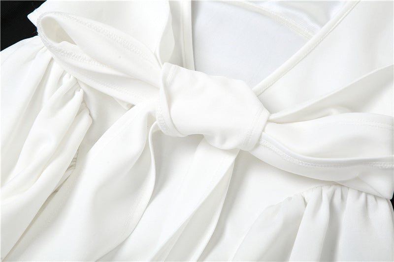 Robe mini romantique à simple nœud