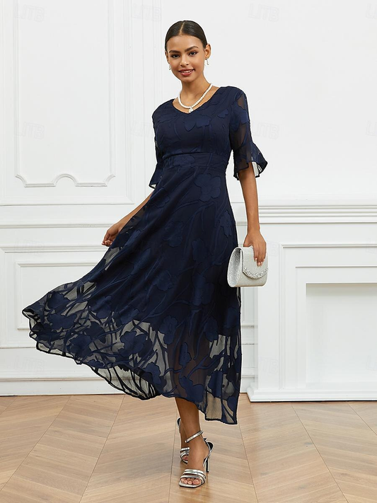 Robe florale à col V avec manches transparentes