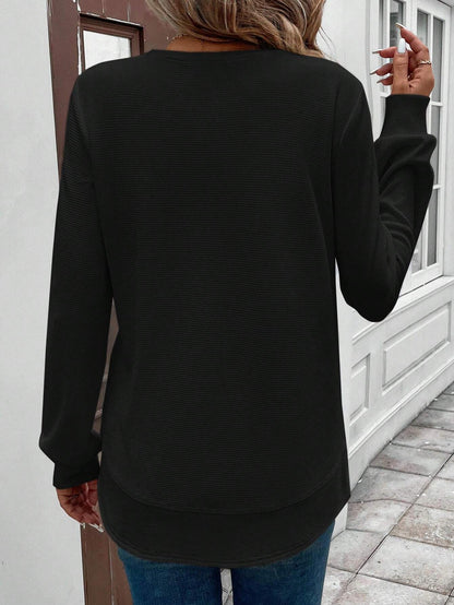 Round-neck, long-sleeved, solid-colour top