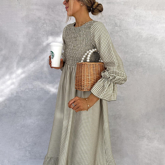 Robe longue à col rond avec coche verte