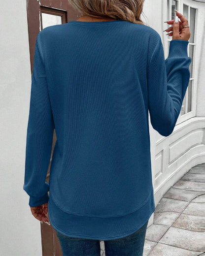Round-neck, long-sleeved, solid-colour top