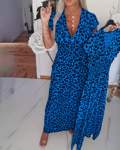 Elegant V-neck leopard print dress
