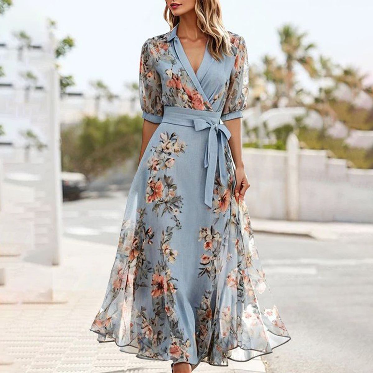 Blue short-sleeved V-neck midi dress