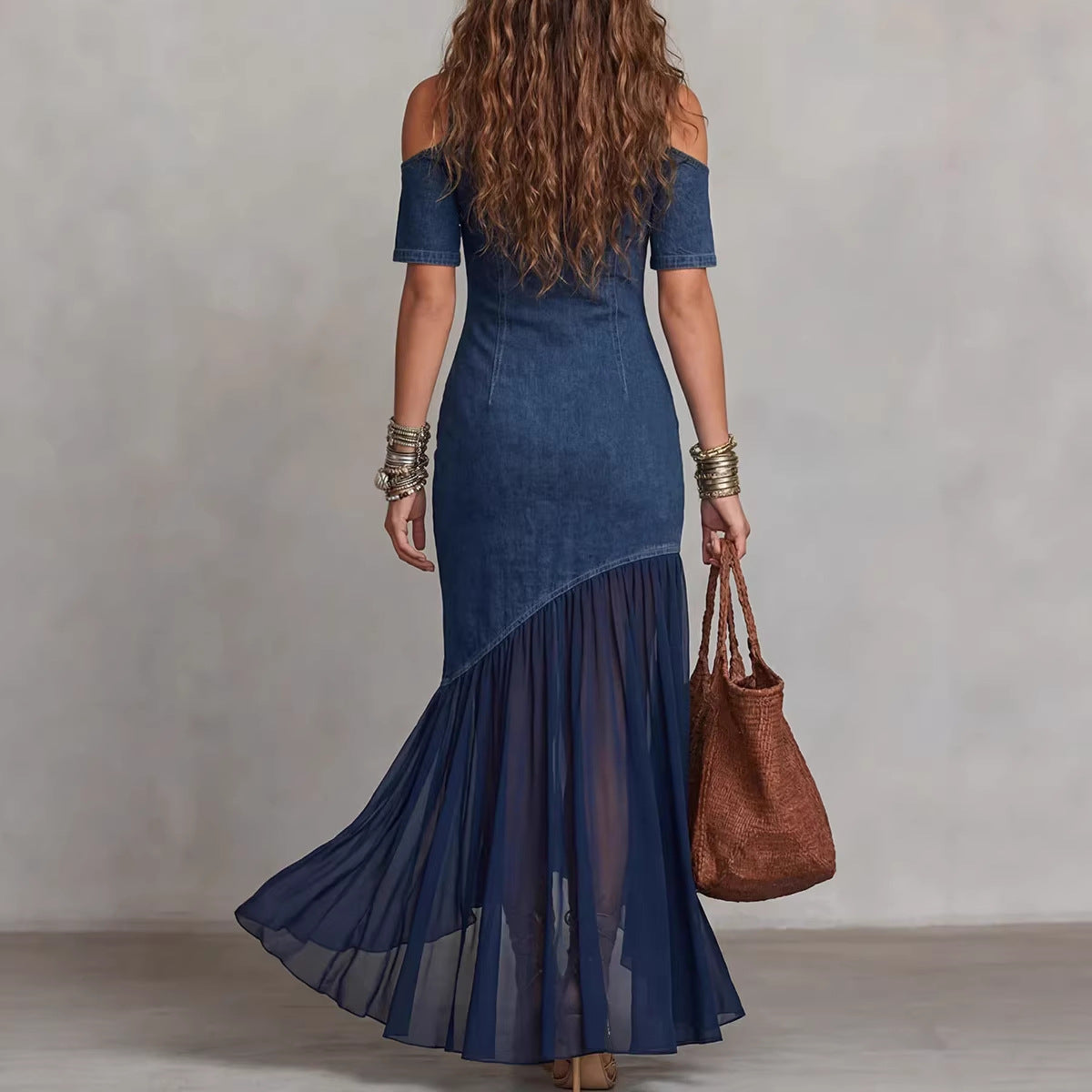Robe midi à épaules dénudées avec ourlet en maille – Robe moulante à manches courtes