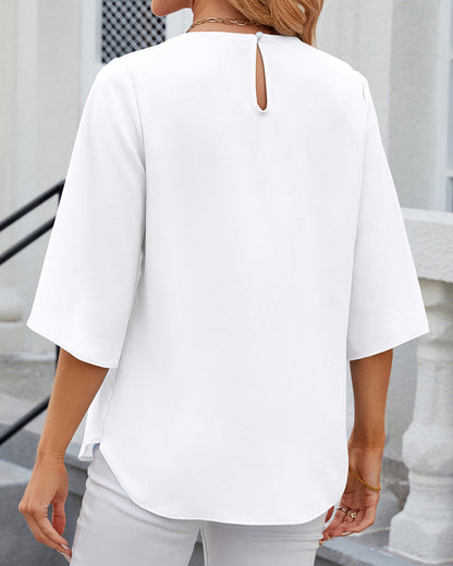 Elegant plain short-sleeved blouse