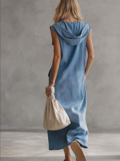 Casual and chic vintage blue denim midi dress with hood, V-neck, zip closure, side slits and buttons