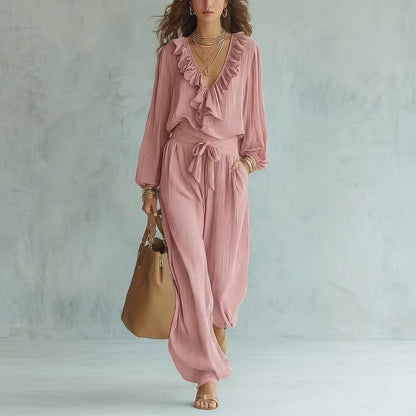 Ensemble deux pièces haut à manches longues avec col en V à volants et pantalon large à taille nouée