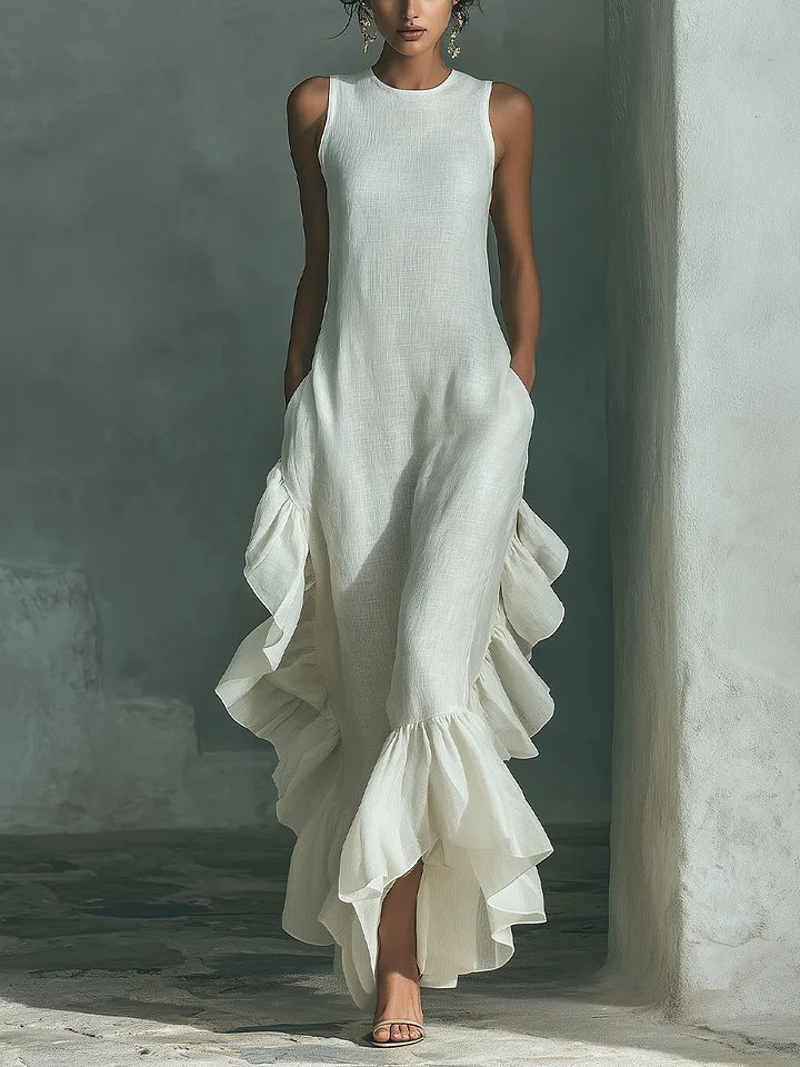 Longue robe maxi sans manches en lin à volants