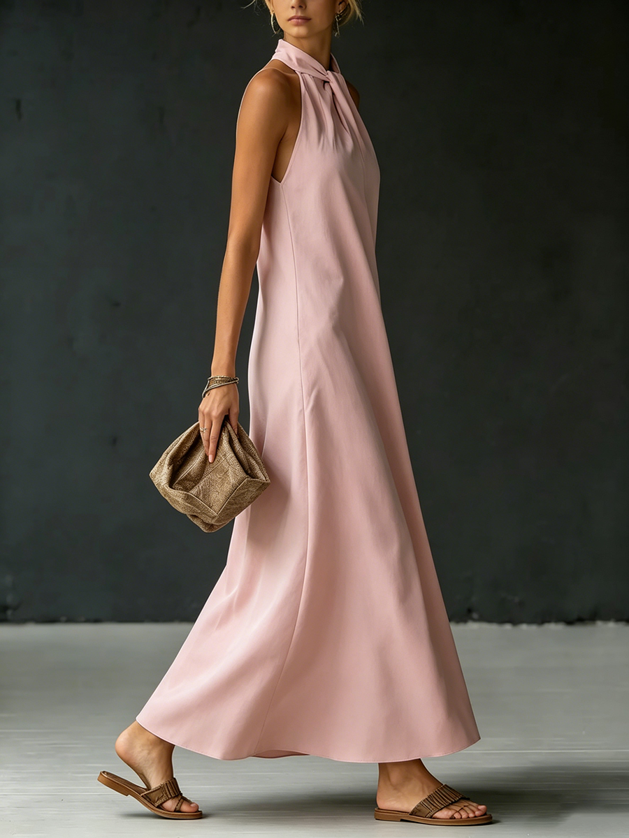 Robe longue dos nu minimaliste et élégante
