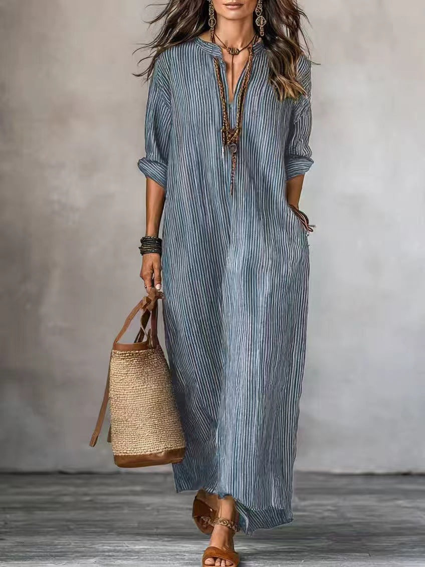 Robe longue texturée froissée à col en V, manches courtes et coupe ample