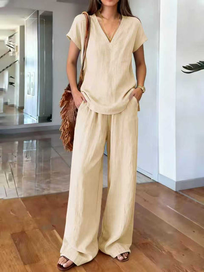 Ensemble 2 pièces en lin : haut col V manches courtes et pantalon large taille élastique