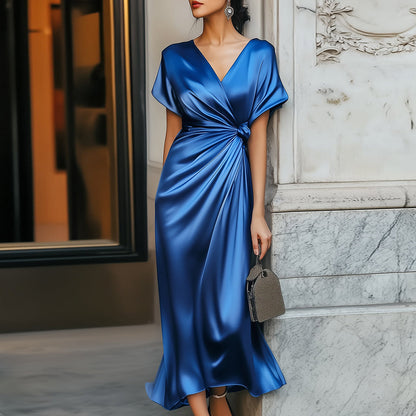 Robe midi unie à manches courtes et col en V original