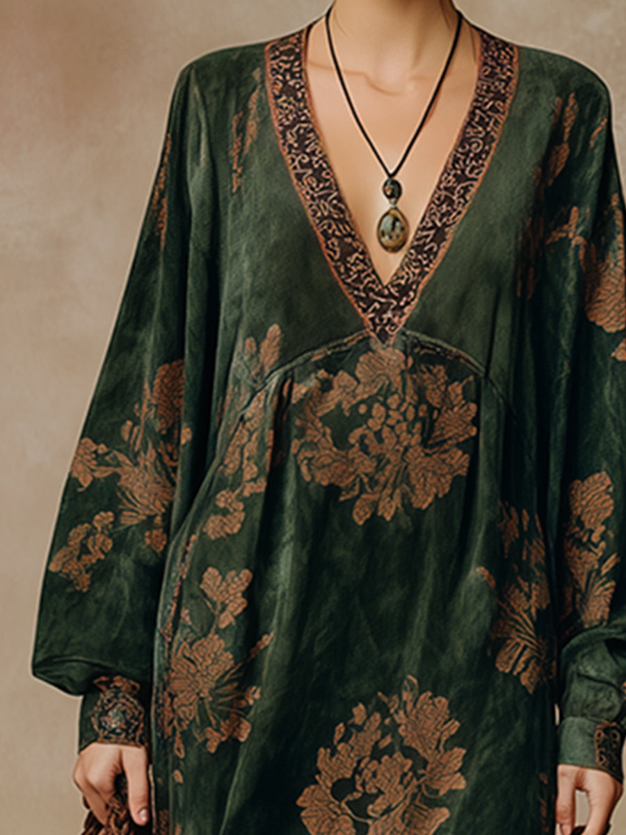 Green Retro Silhouette Print Faux Suede Maxi Dress with Tassels
