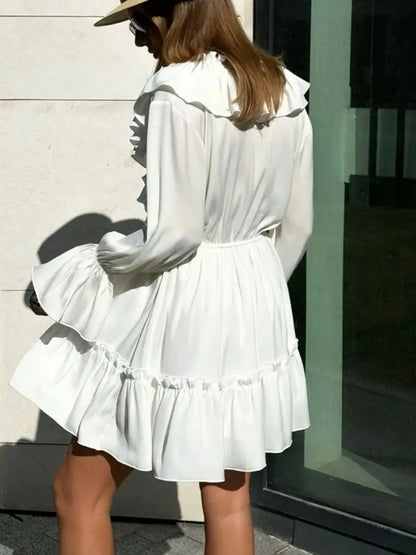 Robe mini à manches à volants froncés