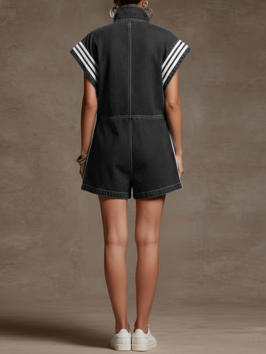 Loose striped sleeveless stand-up collar jumpsuit with zipper, drawstring pockets, contrasting colors and slit assemblies