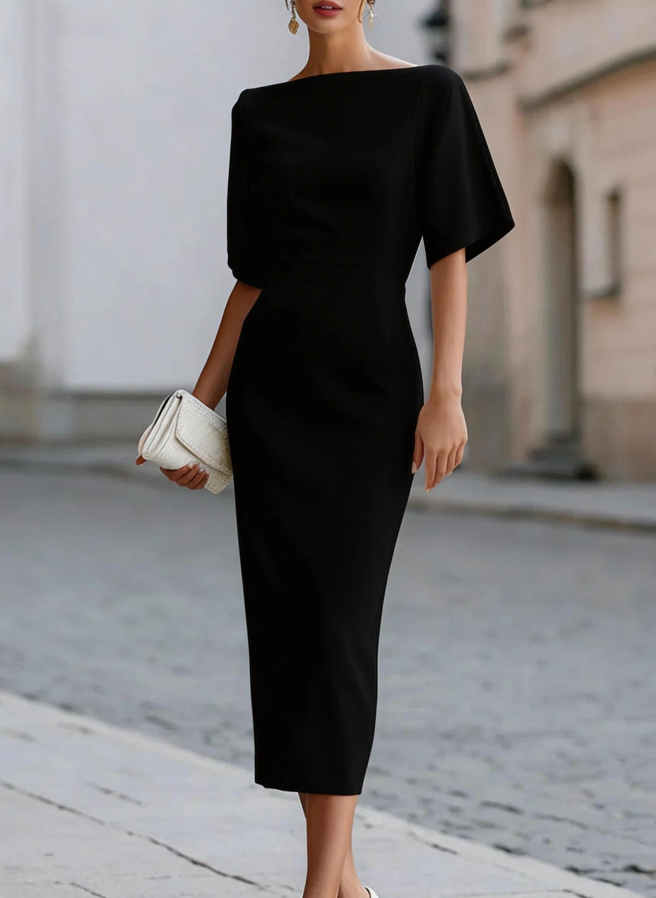 Robe midi Briar avec encolure bateau et coupe ajustée