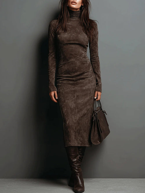 Elegant maxi dress in faux suede