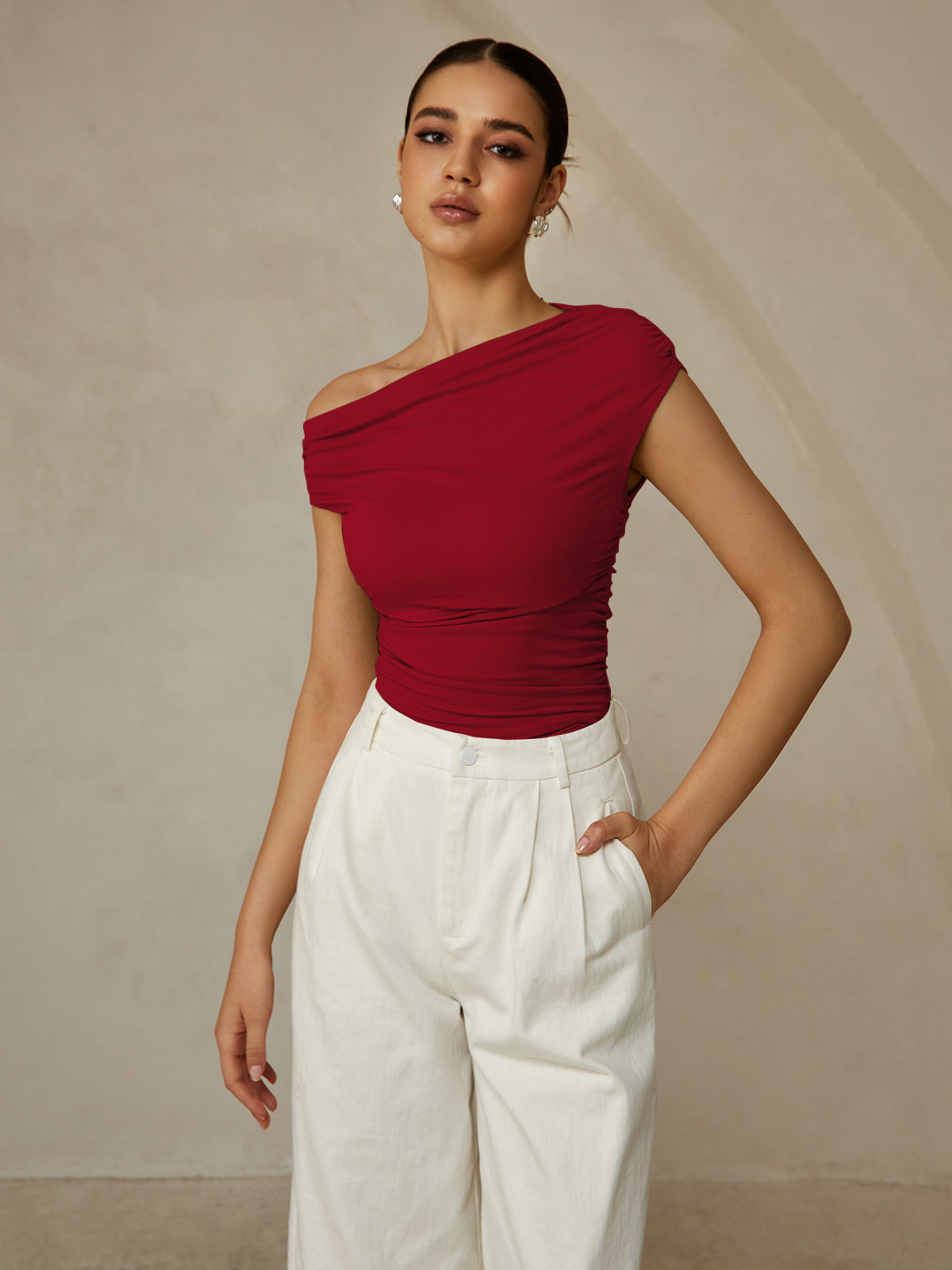 Asymmetrical neck sleeveless t-shirt