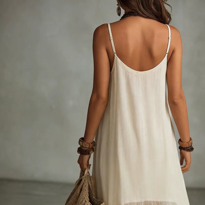 Robe longue sans manches en mousseline avec ourlet à volants irrégulier style bohème