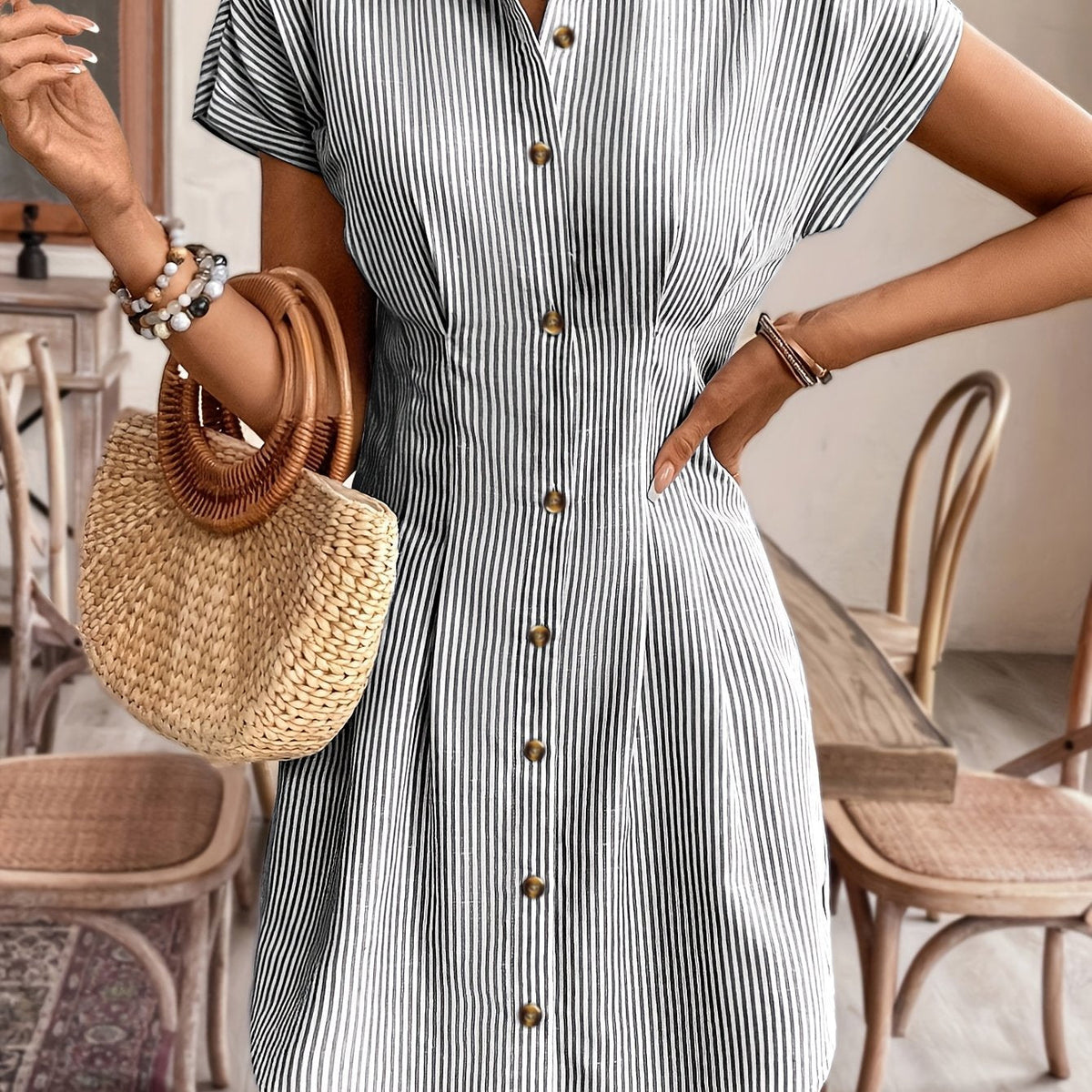 Robe chemise boutonnée à rayures bleues