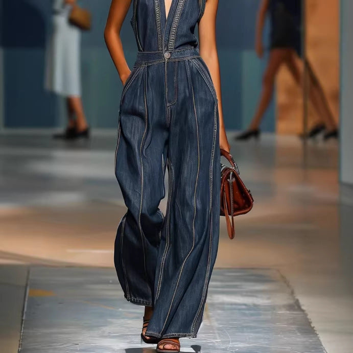 Combinaison Jean Foncé Col Halter Décolleté Plongeant Surpiqûres Contrastantes Taille Haute Jambe Large