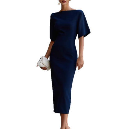 Robe midi Briar avec encolure bateau et coupe ajustée