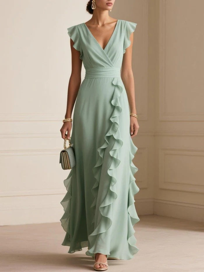 Robe longue à volants et manches papillon