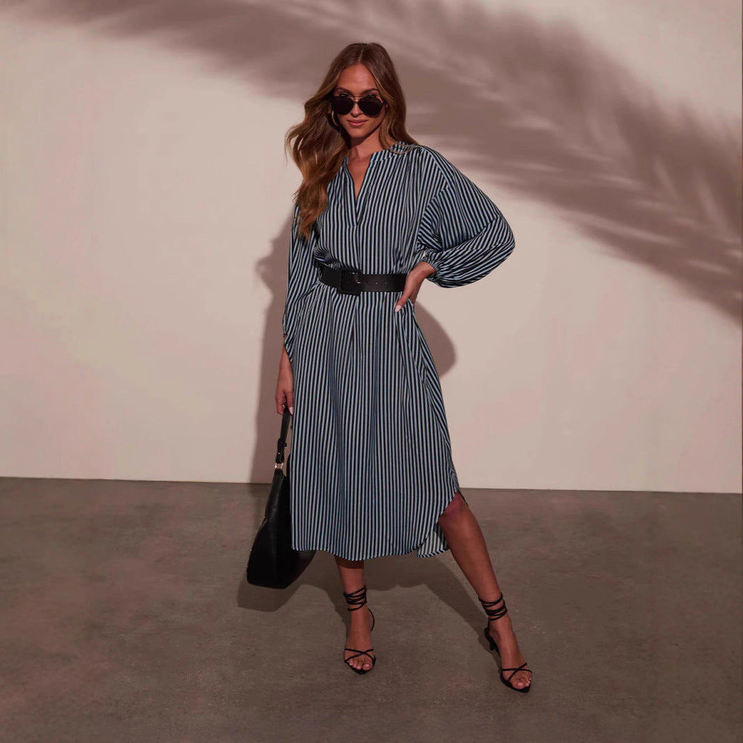 Robe midi rayée ceinturée
