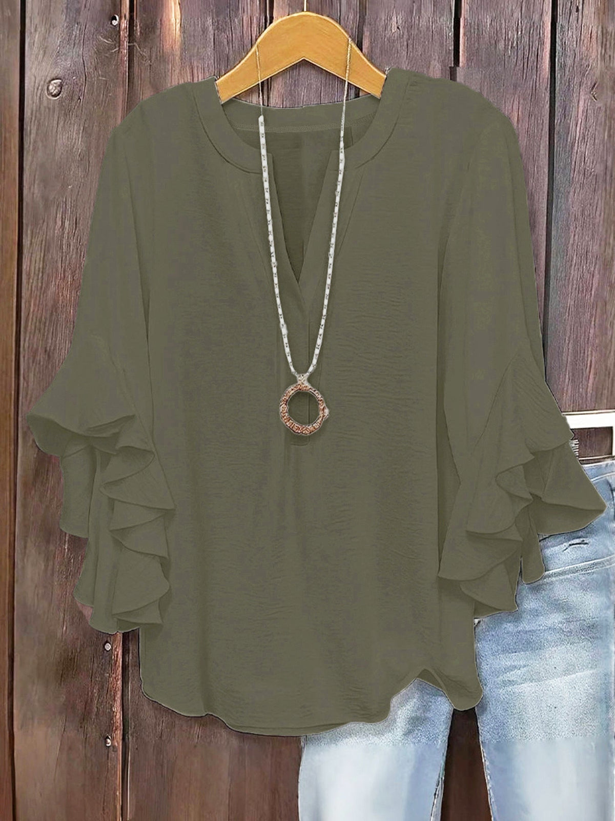 🍃 Blouse fleurie col V grandes tailles pour femmes | Haut fluide à manches volantées pour affiner bras et ventre | Chemise d'été décontractée et légère ☀️