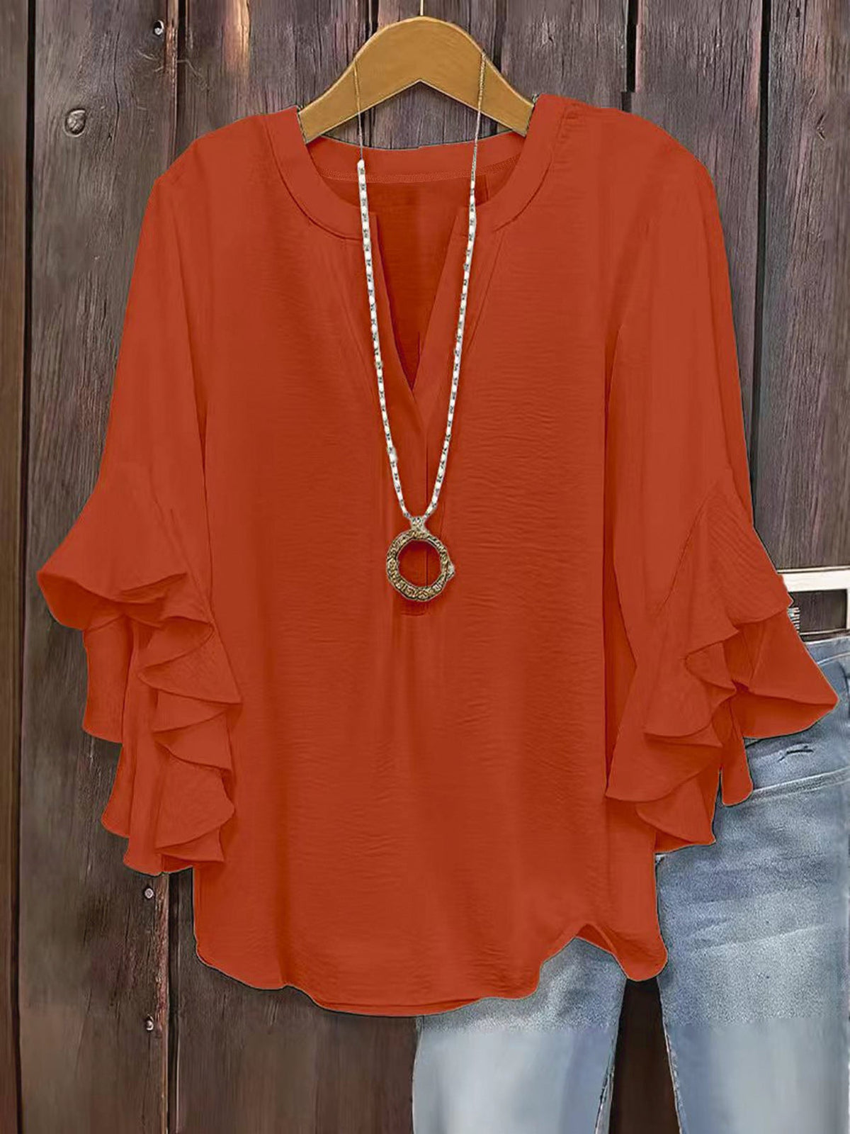 🍃 Blouse fleurie col V grandes tailles pour femmes | Haut fluide à manches volantées pour affiner bras et ventre | Chemise d'été décontractée et légère ☀️