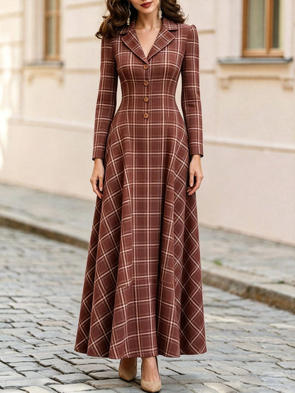 Robe longue à manches longues à carreaux classiques
