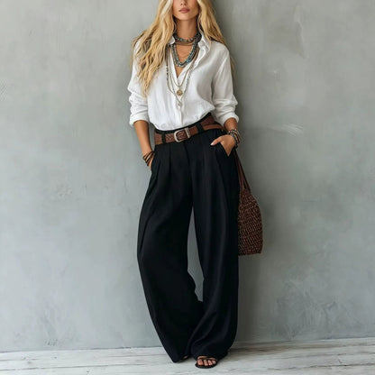 Ensemble deux pièces bohème chemise ample en lin bleu marine et pantalon large plissé en lin beige