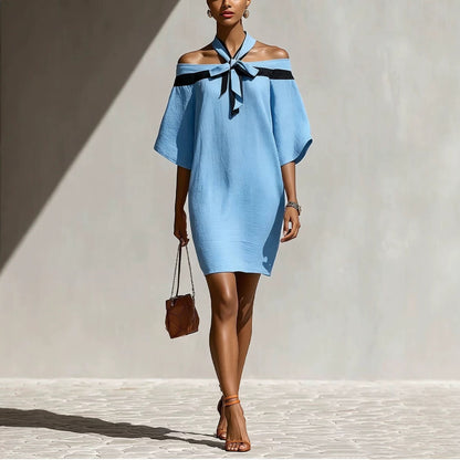 Robe Tunique Courte Fluide Épaules Dénudées avec Détail Halter Contrastant à Nouer