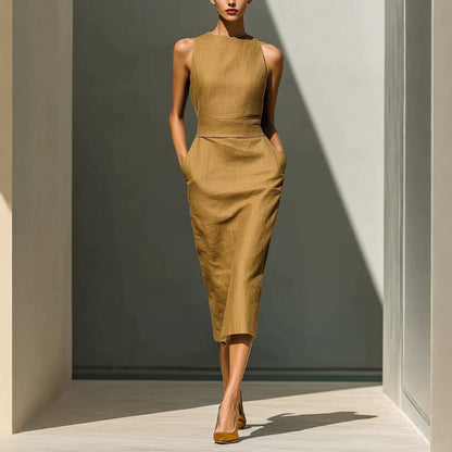 Robe mi-longue élégante sans manches moulante couvrant les hanches pour femme