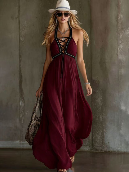 Robe longue en mousseline fluide bleu clair à col halter croisé