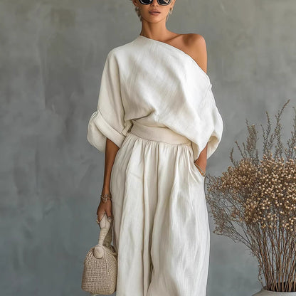 Ensemble deux pièces en lin pour femme avec haut à manches retroussées oversize et épaules dénudées