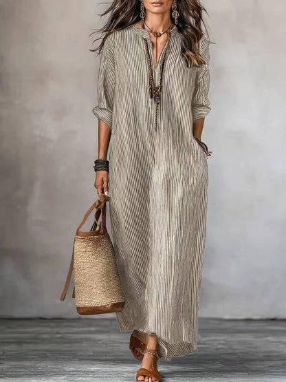 Robe longue texturée froissée à col en V, manches courtes et coupe ample