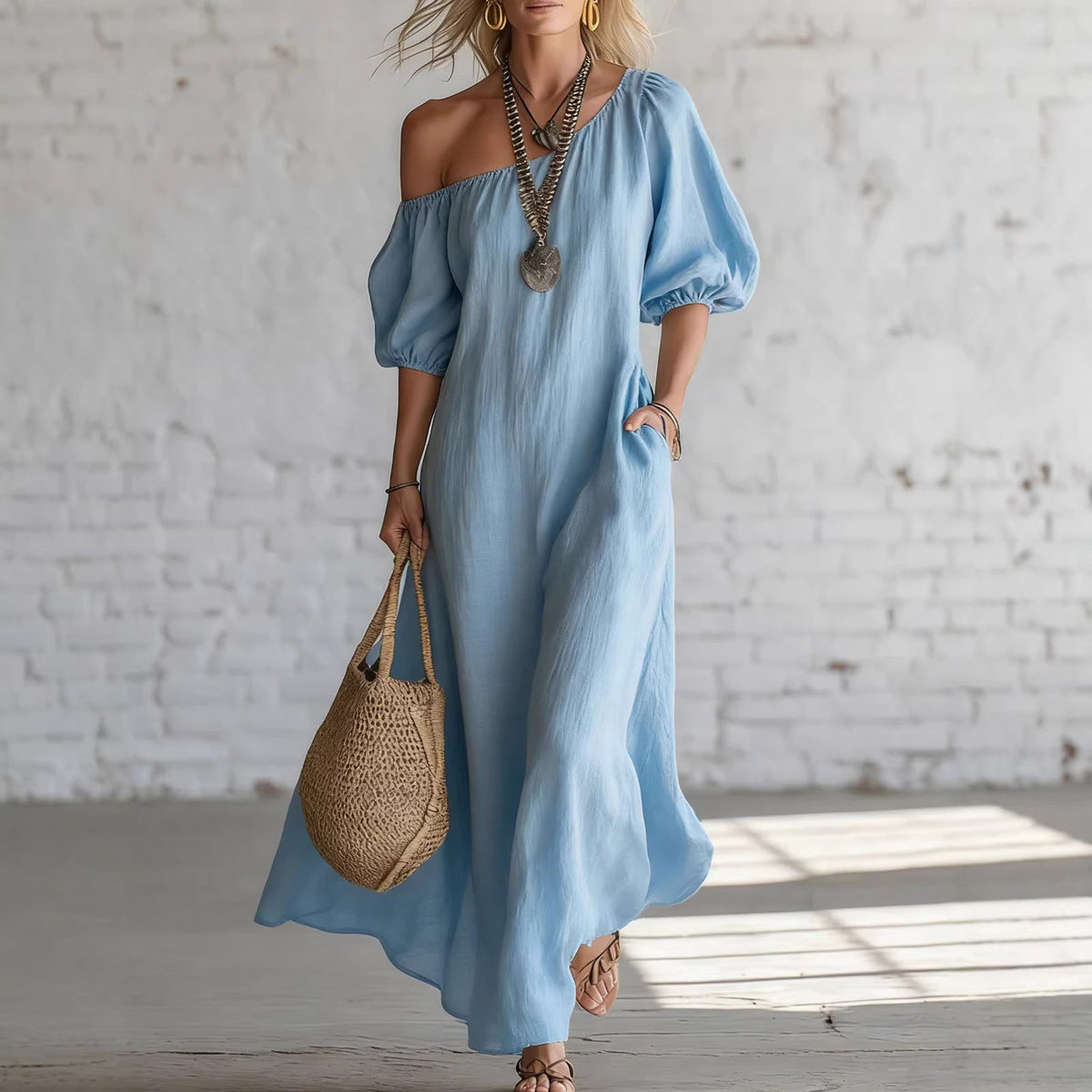 Robe longue en lin mélangé à épaules dénudées sans effort
