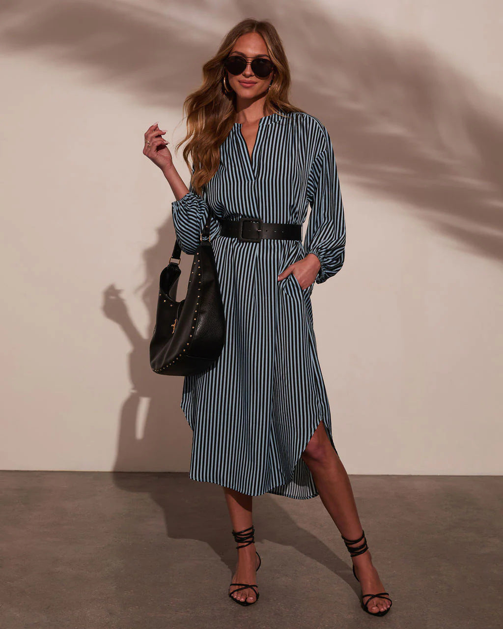 Robe midi rayée ceinturée