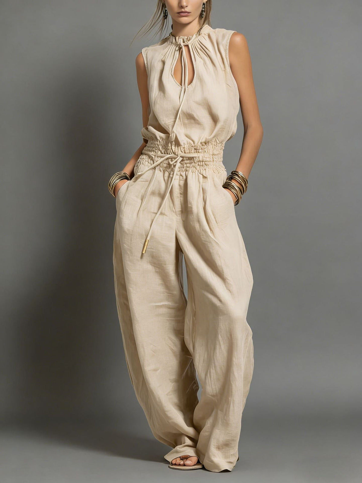 Combinaison en lin mélangé beige, taille smockée