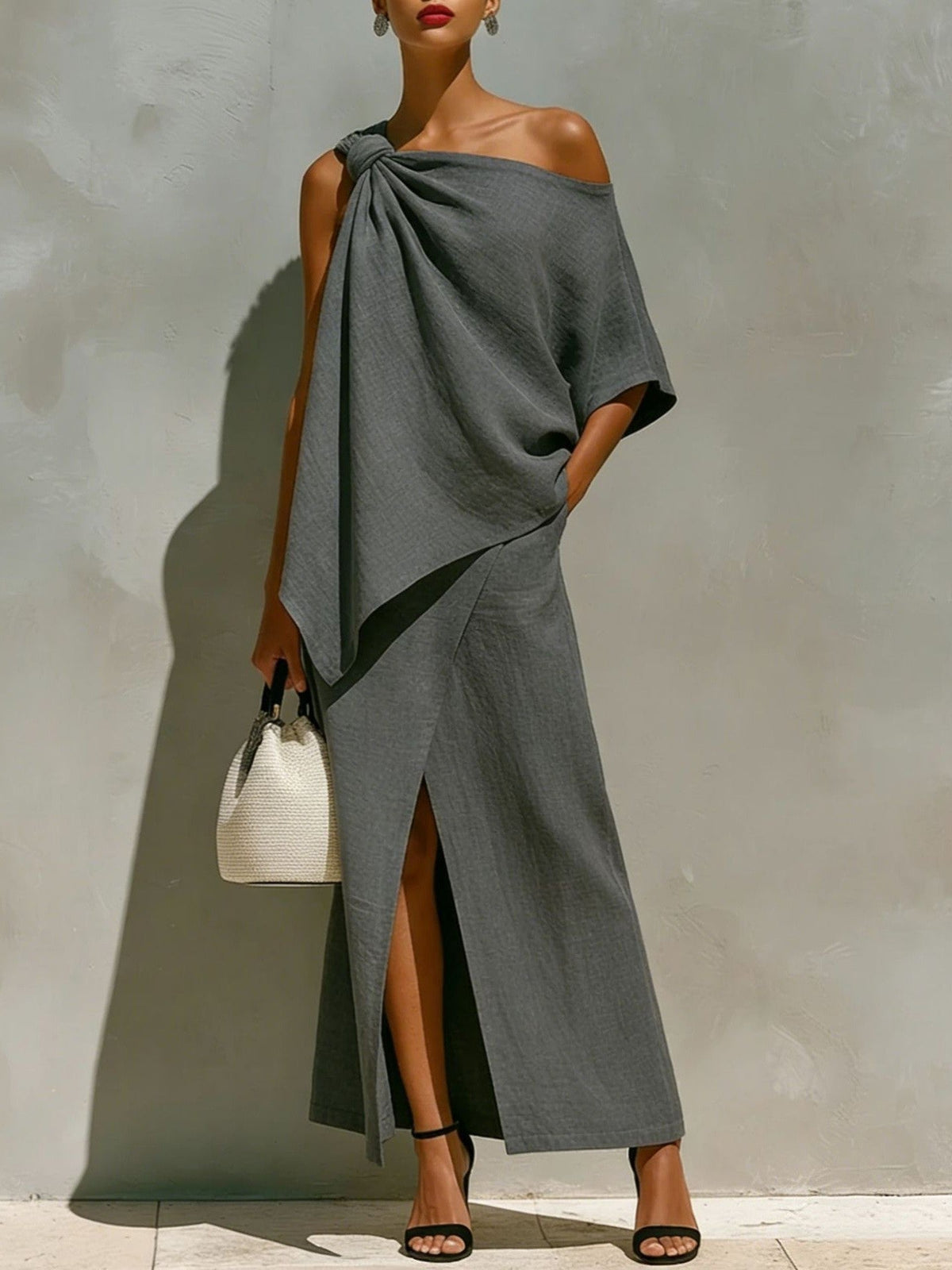 Ensemble deux pièces asymétrique en lin blanc noué