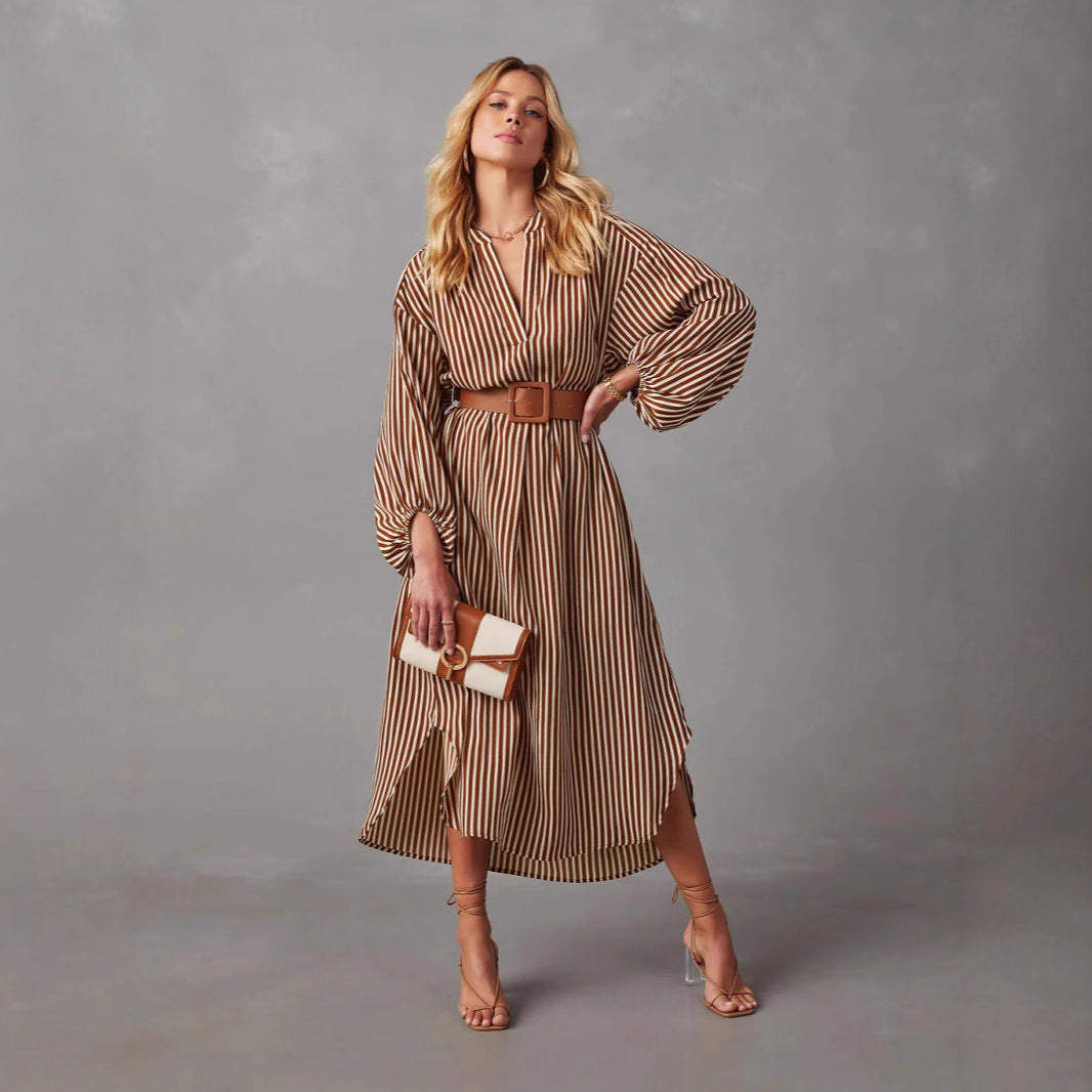 Robe midi rayée ceinturée