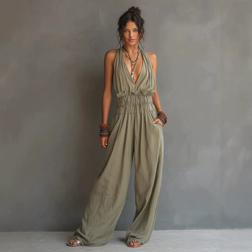 Combinaison pantalon dos nu décolleté en V, taille smockée et jambes larges palazzo