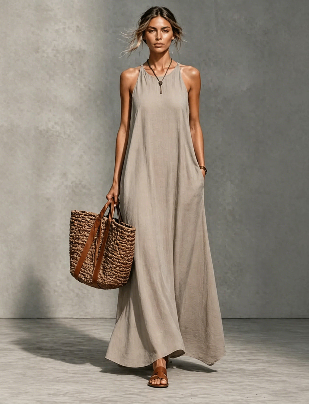 Robe longue texturée sans manches à encolure ronde et poches, coupe tente