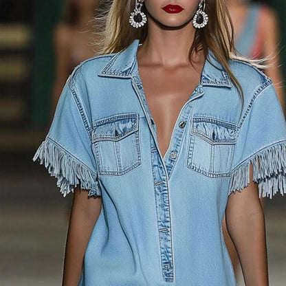 Robe chemise en jean clair à franges