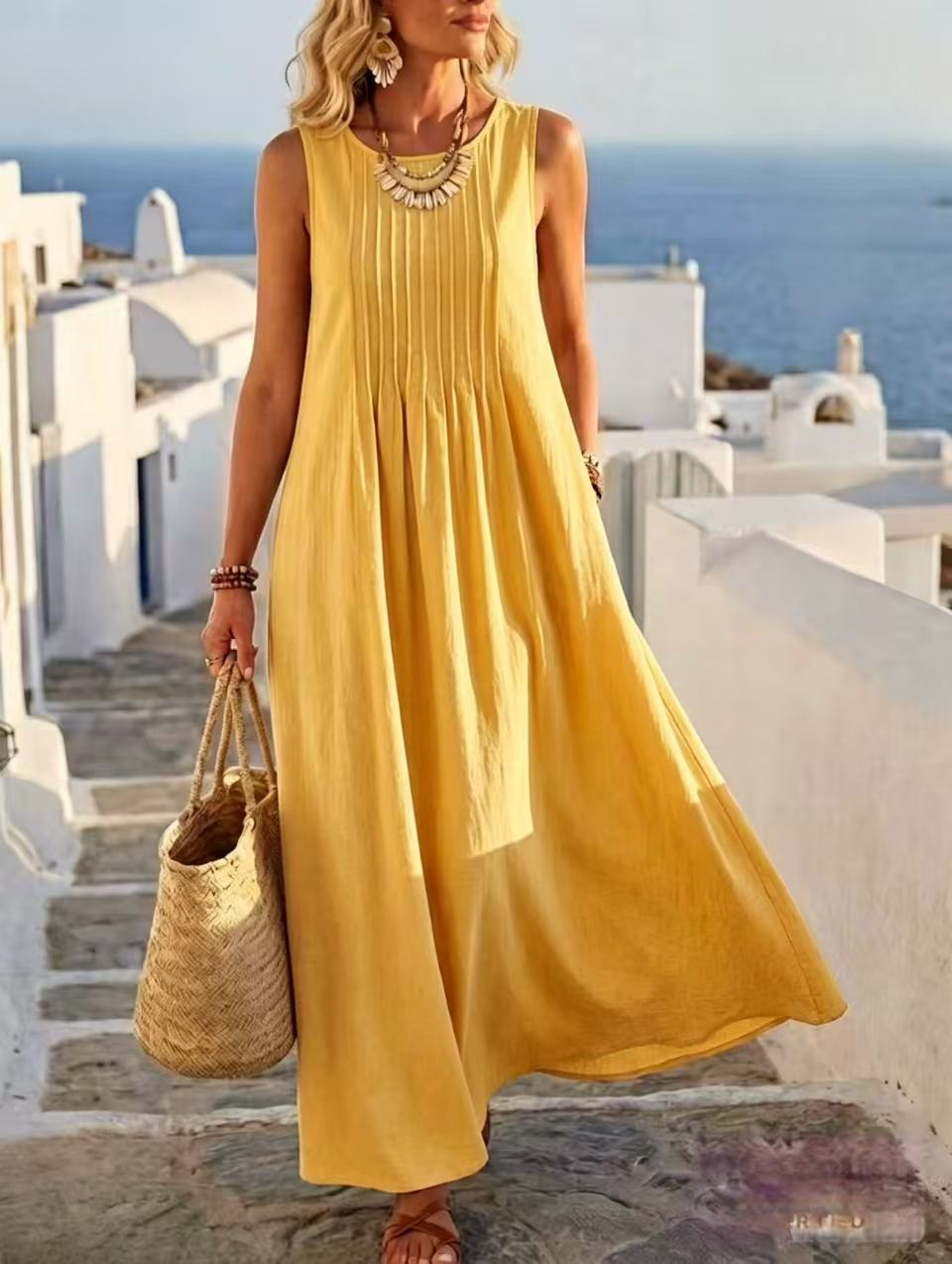 Robe longue de vacances plissée en mélange de lin avec poches