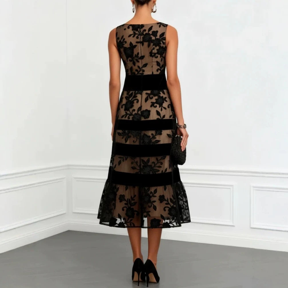 Robe midi sans manches en velours, dentelle florale noire et maille couleur chair