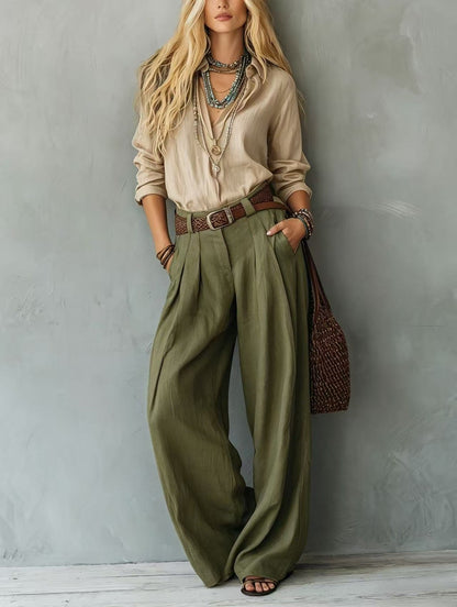 Ensemble deux pièces bohème chemise ample en lin bleu marine et pantalon large plissé en lin beige